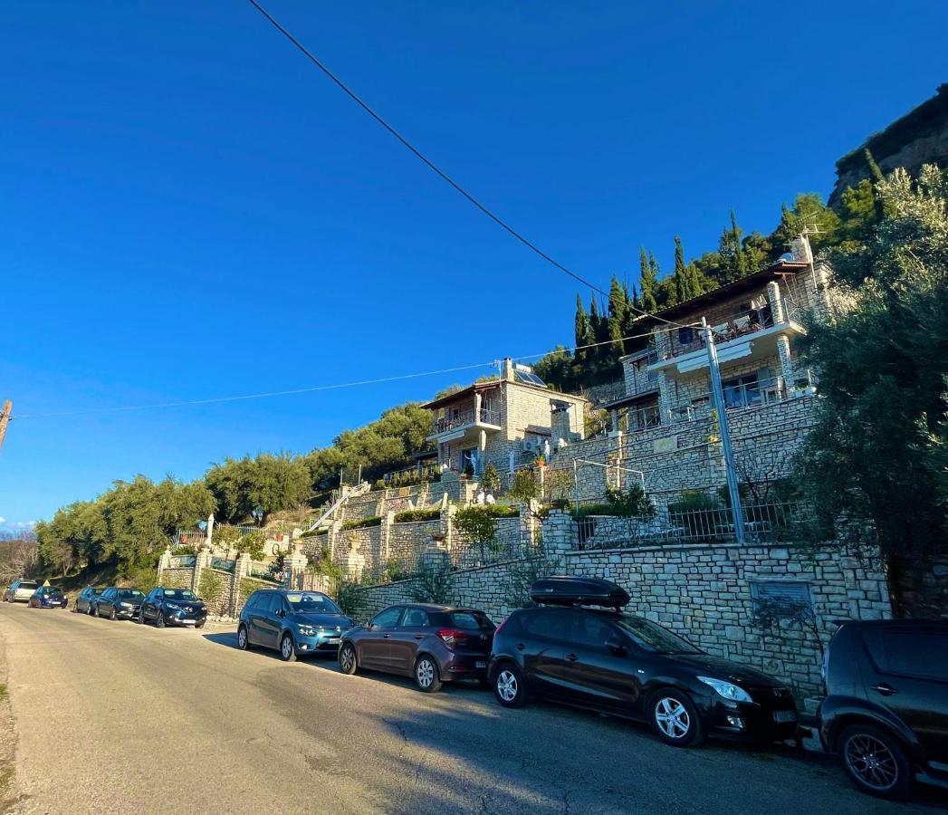 Stone Maisonettes Aigio Exterior photo